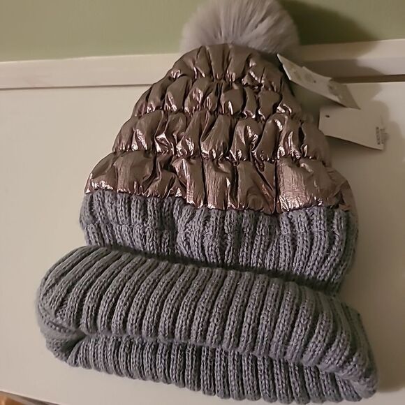 Nordstrom Faux Fur Hat - Picture 1 of 6